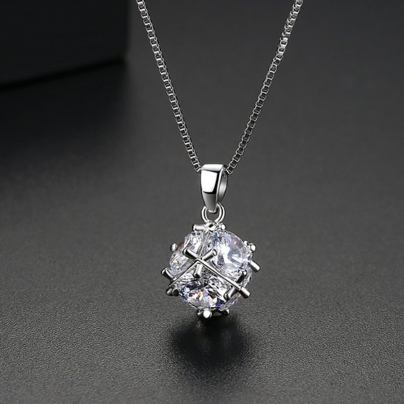 New AAA Cubic Zirconia Gold Plated Ball Pendant - Picture 6 of 7